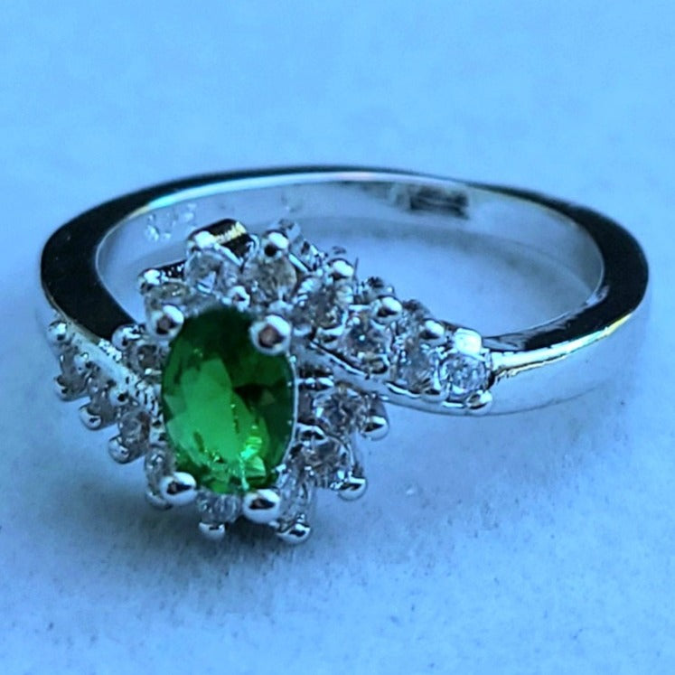 Emerald Green Oval Sapphire Swirly Sterling Silver Plated Ladies Ring- Sizes 6, 6.25, 7, 8, 8.25, 9