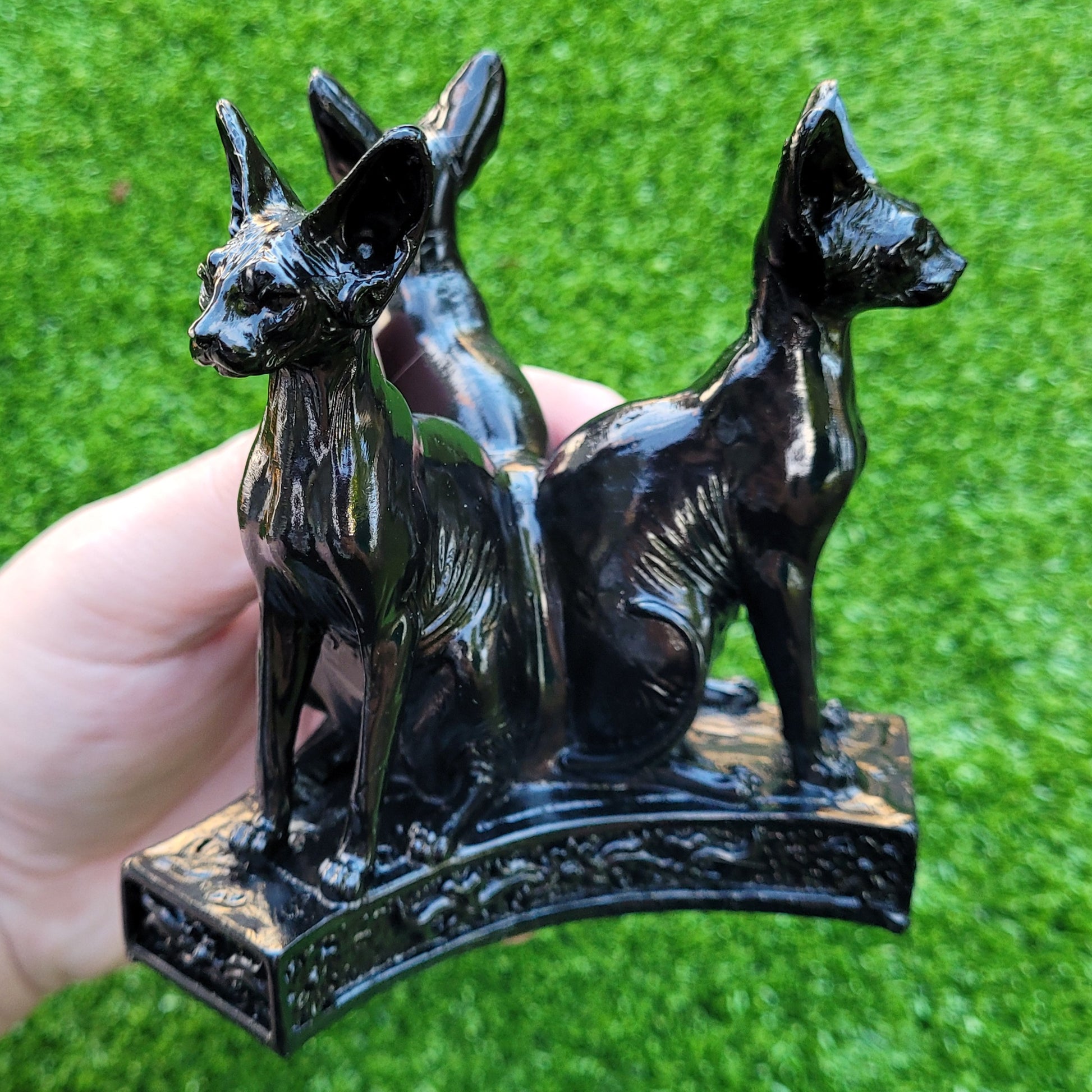 Egyptian Cat Sphere Display Stand in Purple or Black for Crystal Balls or Eggs 2" to 5" (51mm to 126mm)Egyptian Cat Sphere Display Stand in Purple or Black for Crystal Balls or Eggs 2" to 5" (51mm to 126mm)