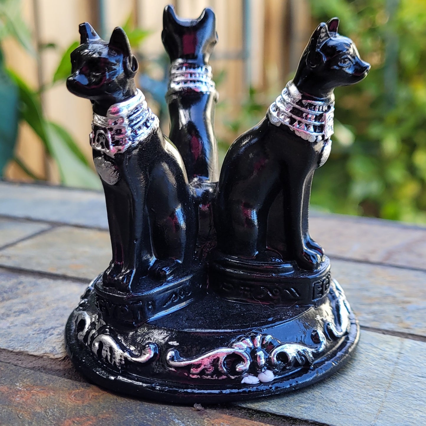 Black Egyptian Cat Sphere Display Stand for Crystal Balls or Eggs 1.5" to 4.5" (37mm to 113mm)