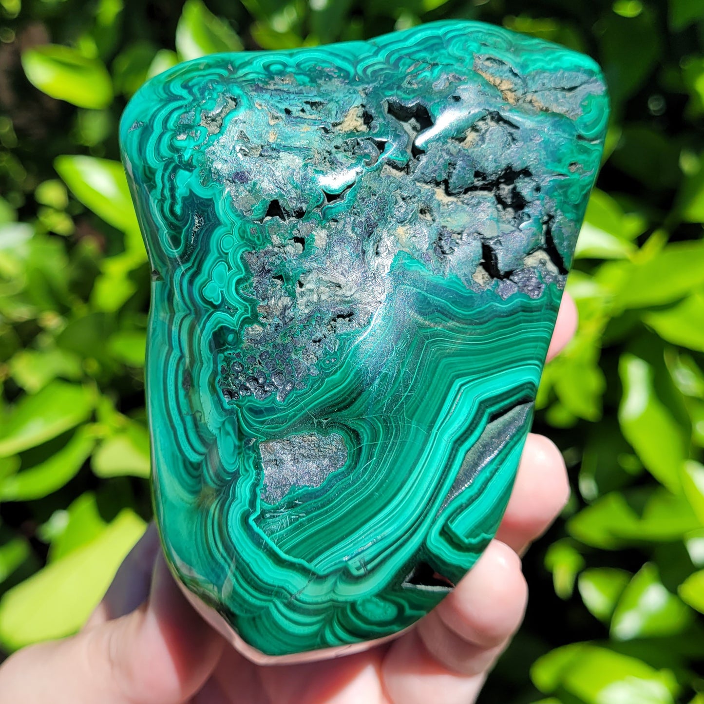 Malachite crystal specimen