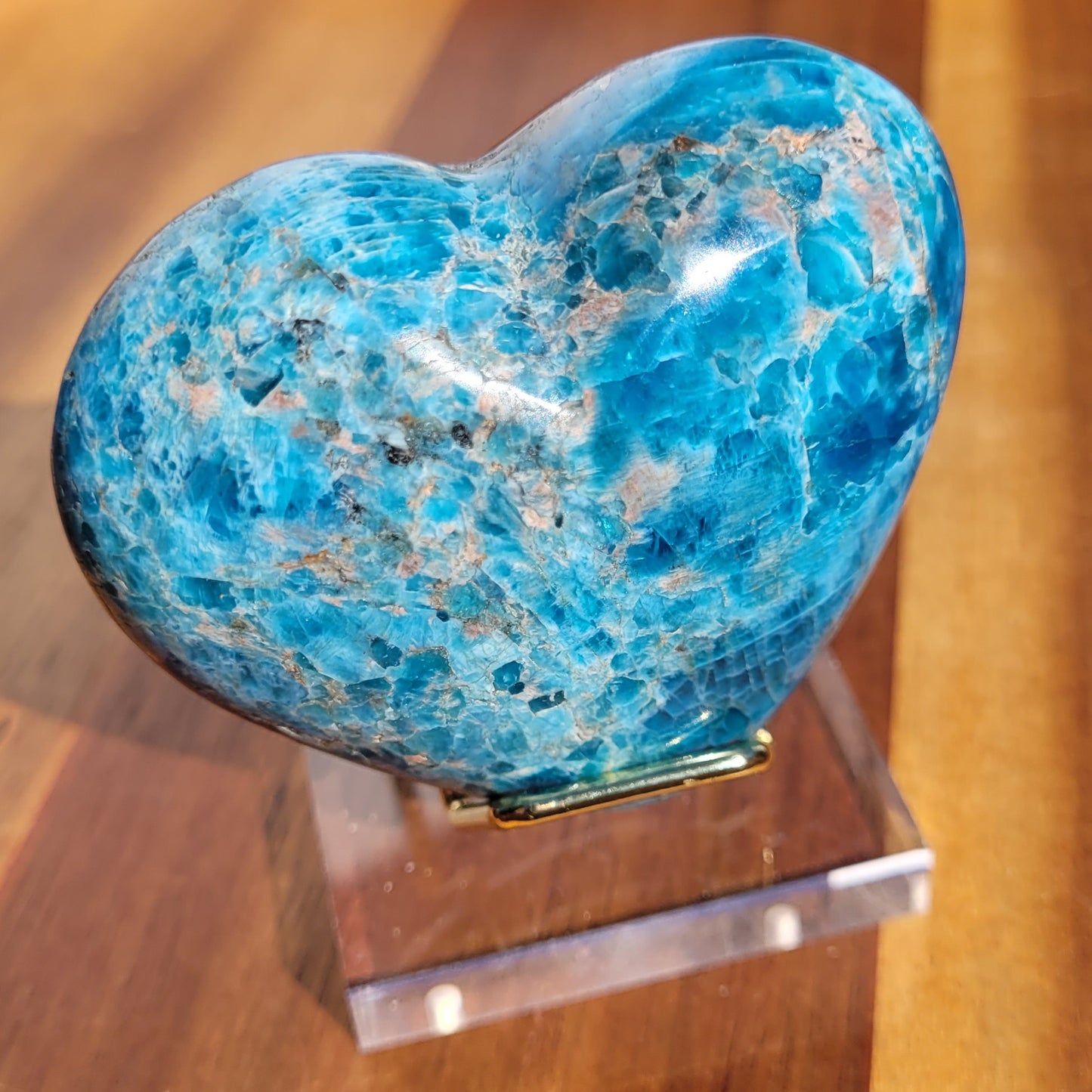 Gold Museum Style Acrylic and Metal Display Stands for Hearts, Geodes, Products in Small and Large