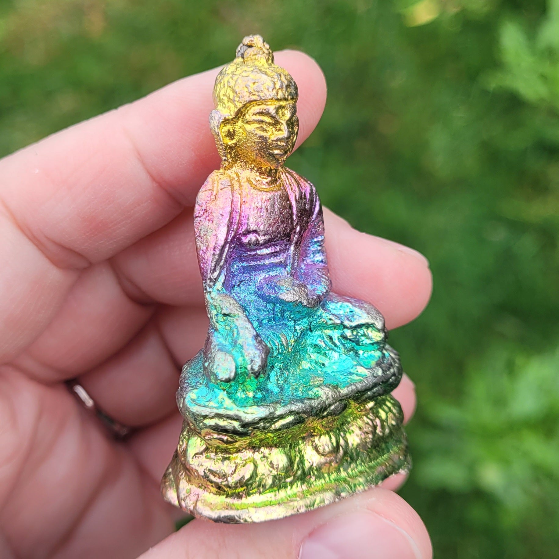 Rainbow Bismuth Quan Yin