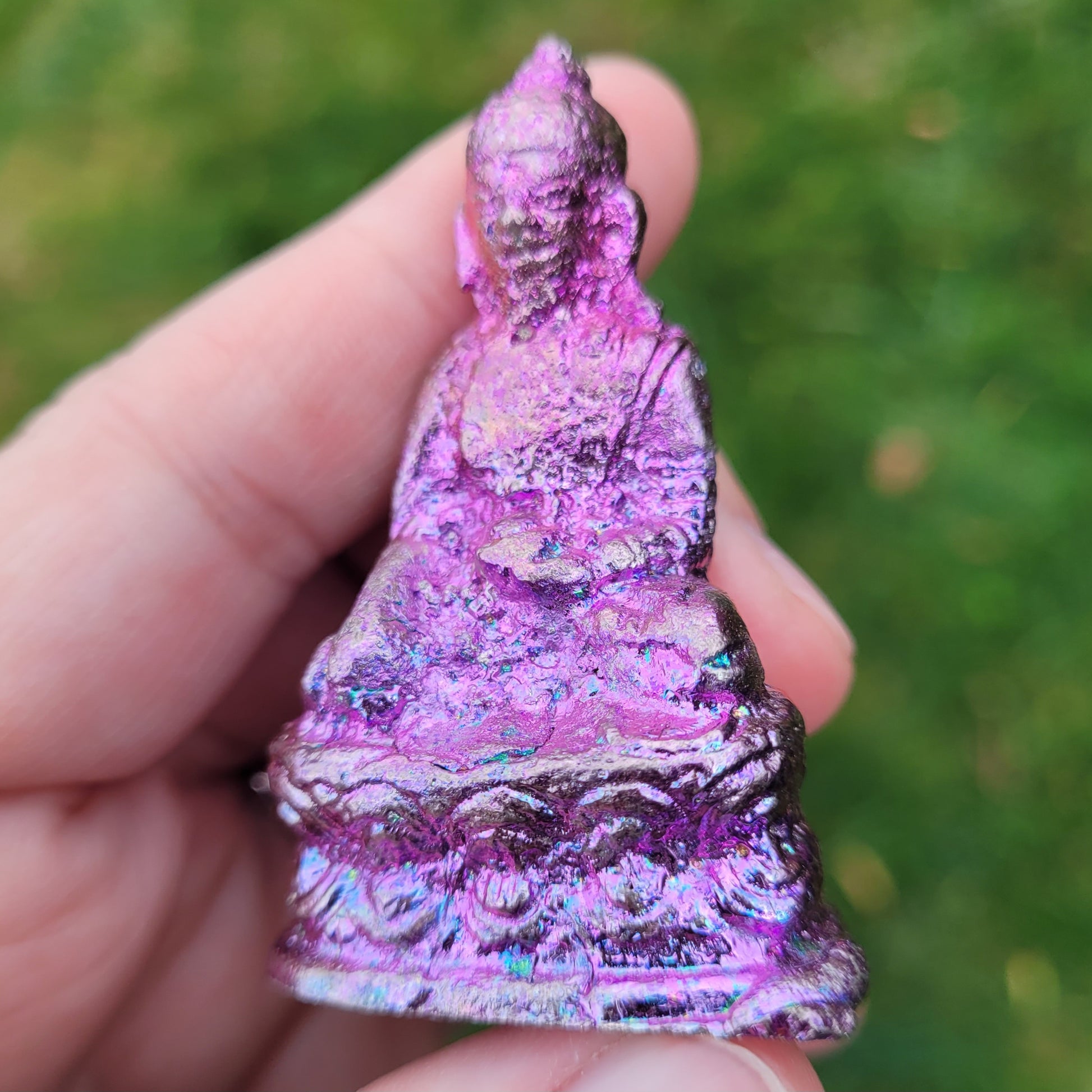 Pinkish Purple Bismuth Quan Yin