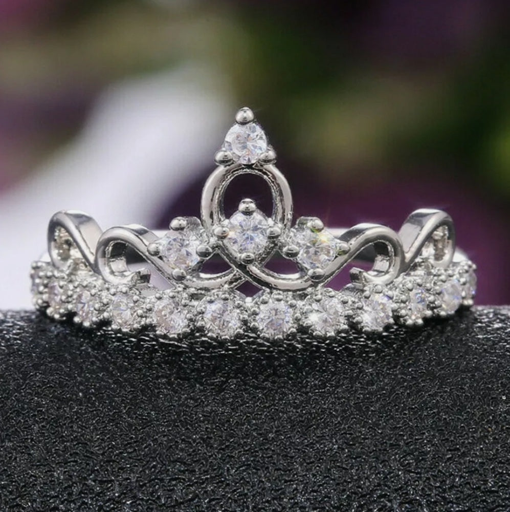 White Sapphire Crown Silver Ladies Ring- Sizes 5.25, 6, 7, 8