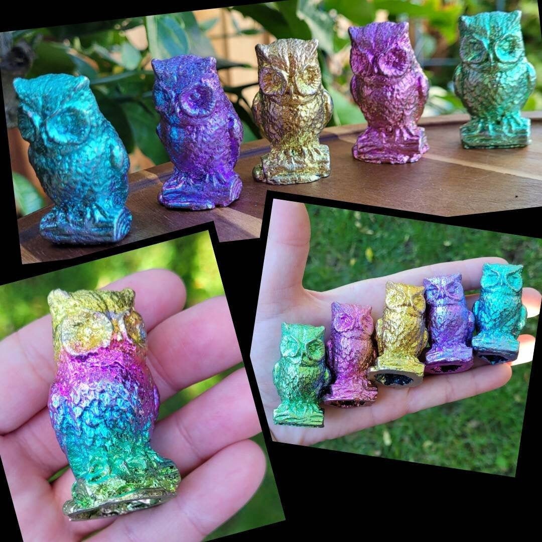 Bismuth Owl in Rainbow or Gold